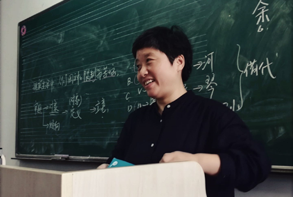 张琼