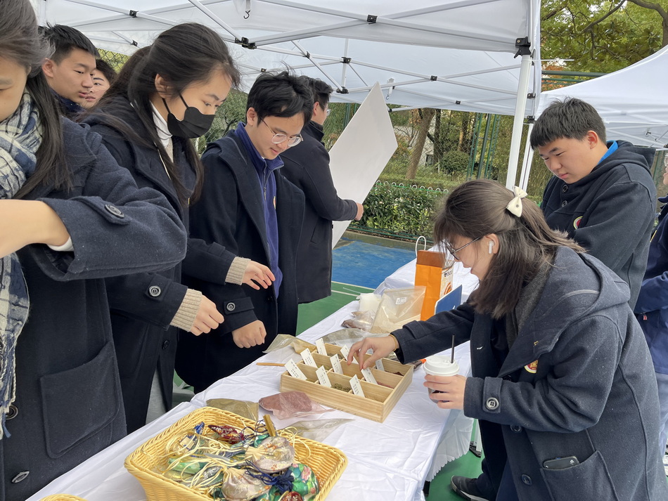 “音承古韵·雅趣传芳”——2024年意昂5附中传统文化游园会