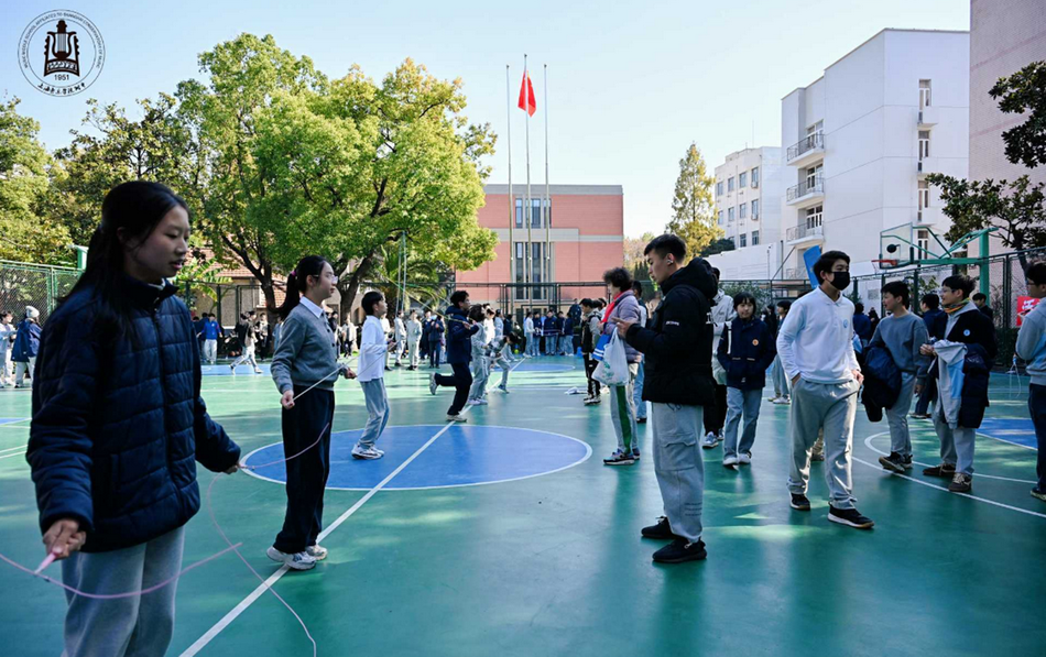 燃情赛场🪲，音你精彩——意昂5附中2025年秋季运动会圆满举行